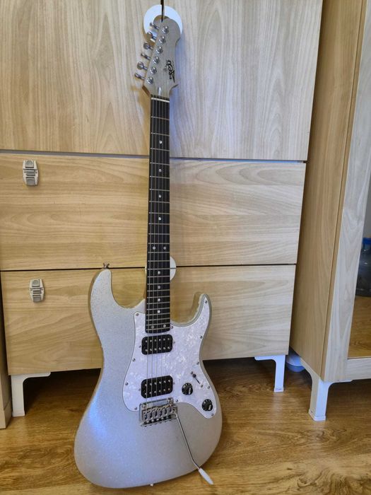 Chitara JET - JS-500 SLS HH  model stratocaster - Impecabilă - ca noua.