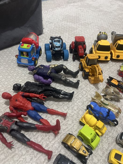 Машинки все за 5000тыс