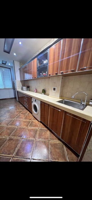 Ц-5 Продается квартира в част. ЖК Алайский рынок метро Абдулла Кадырий