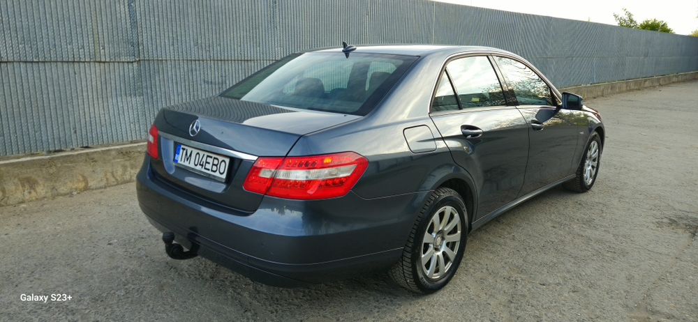 MERCEDES-BENZ E-Class 2009 — imagine 4