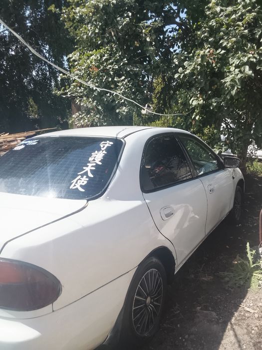 Продам машину Мазду