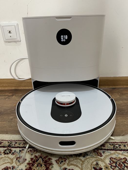 Продам робот пылесос