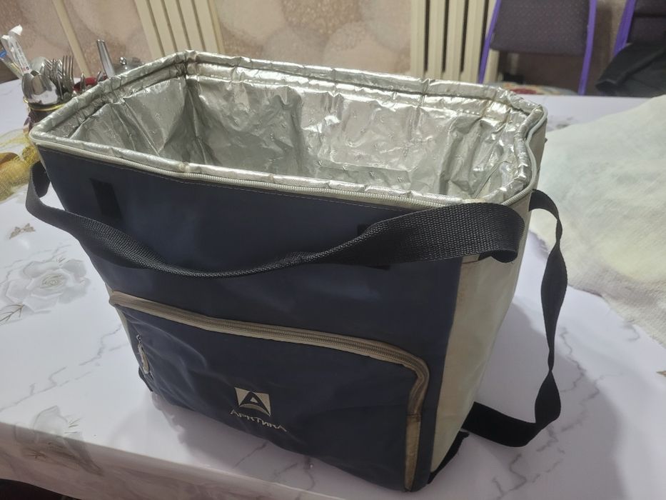 Термосумка б у в хорошем состояние