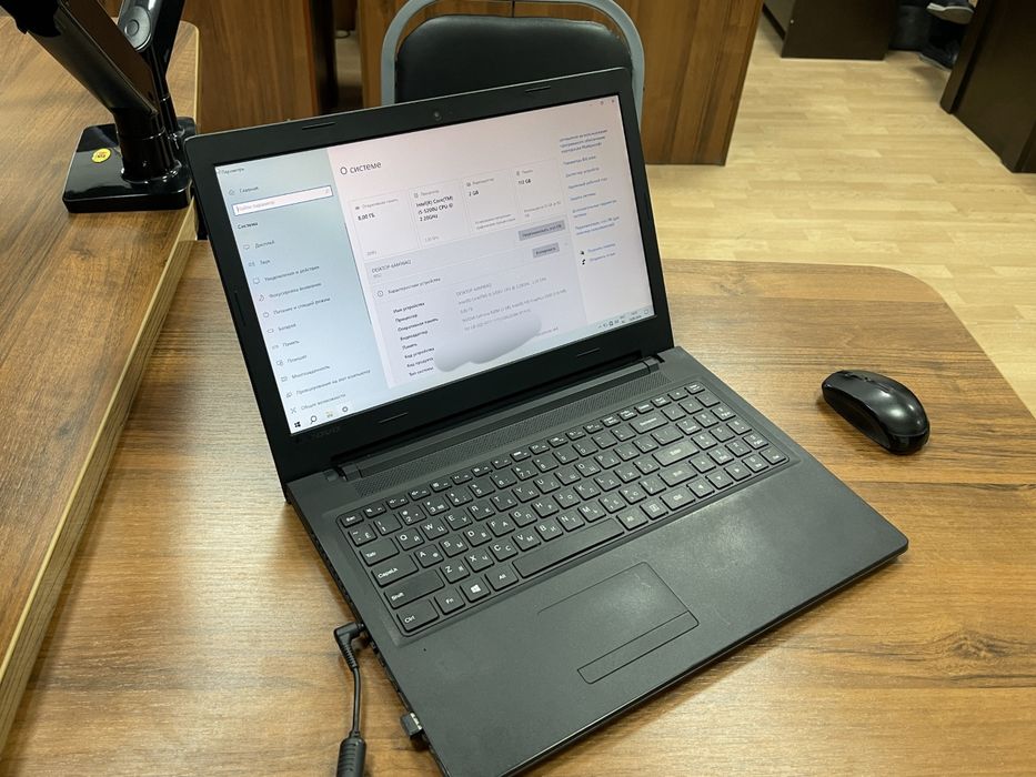 Lenovo noutbuk sotiladi
