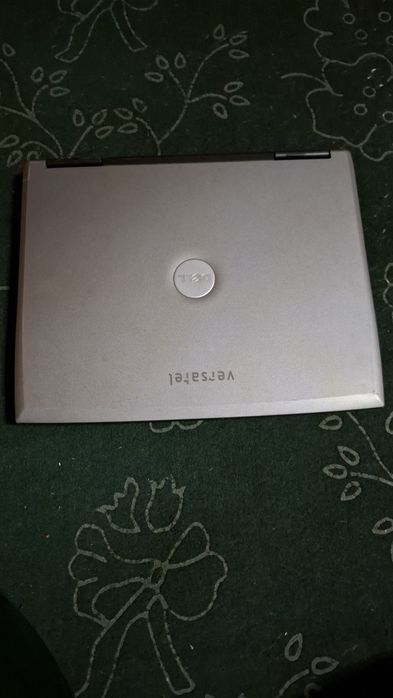 Noutbuk Dell latitute D520