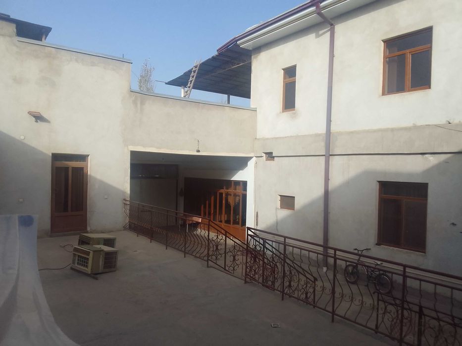 Участок сотилади 4.3 соток шахар ичида Рублёвка 2 этажли