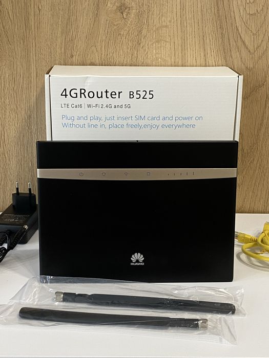 4G Wi-Fi роутер Huawei B525s-65a (под SIM-карту)