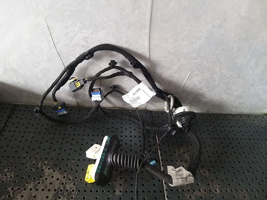 Cablaj instalatie electrica usa stanga fata opel zafira e life 9824872180