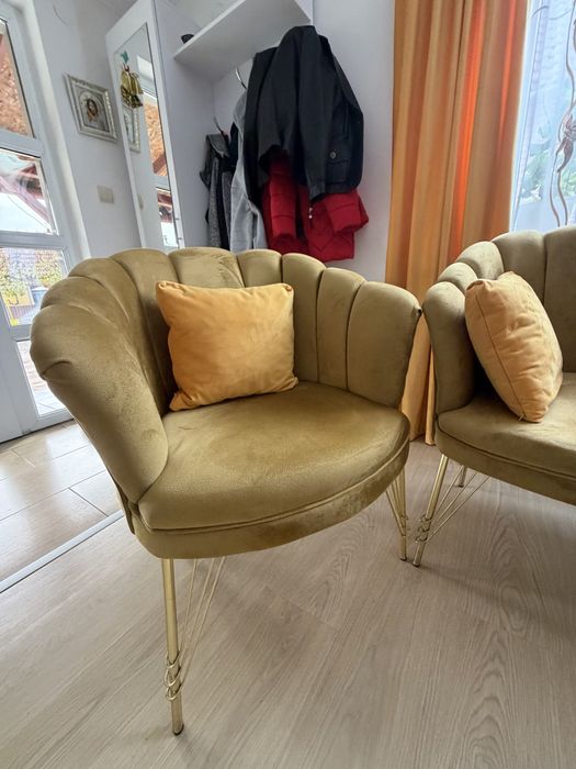 Canepa cu doua scaune,culoare galben