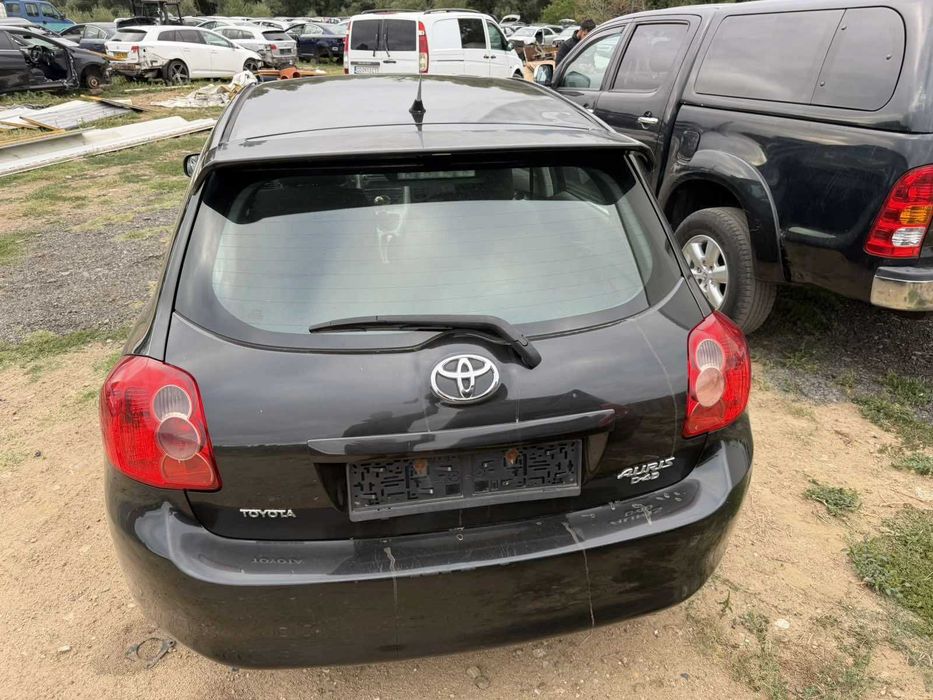 Toyota Auris 2007г 2.2 177 кс НА ЧАСТИ