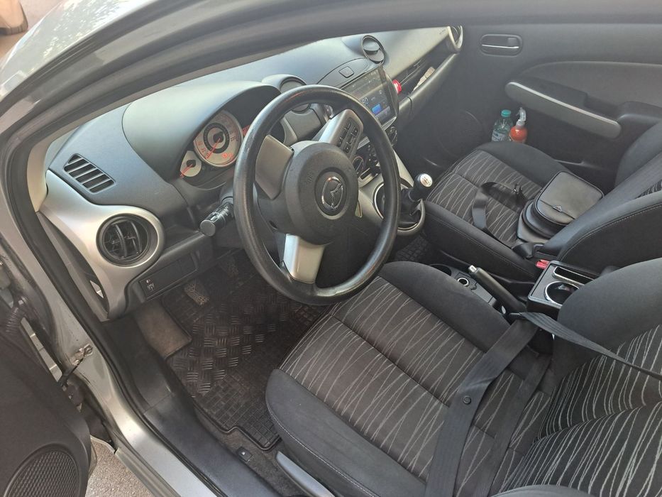 Мазда 2 / Mazda 2