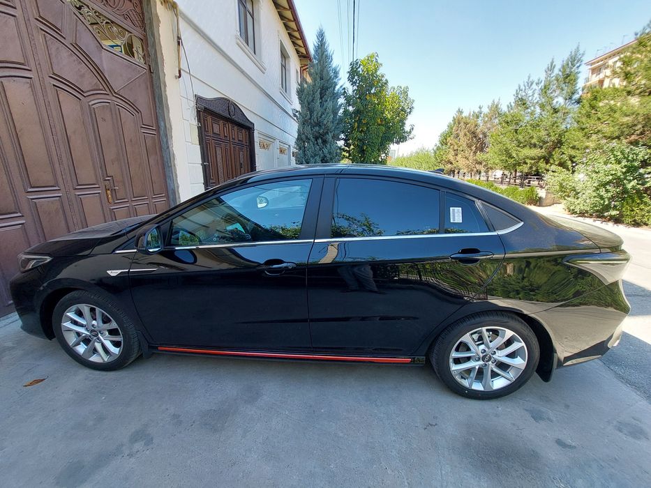 Продам Черри арризо 6 про 2 позиция