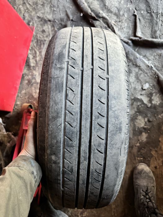 Шины на 215/60/16