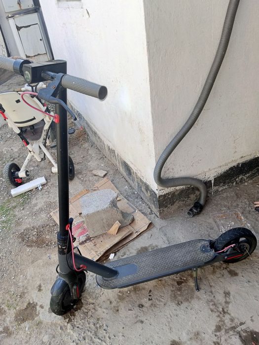 Срочна продаётся электро самокат