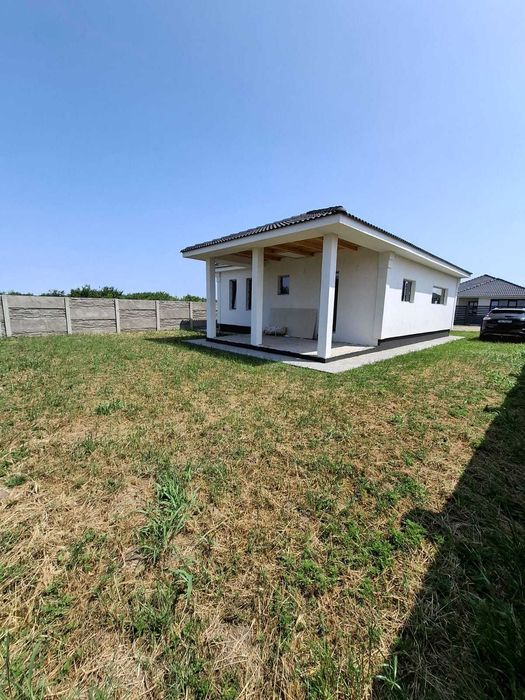 Vand casa noua 12km de ShoppingCity