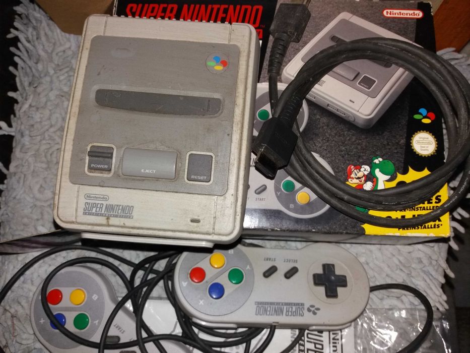 Consola joc Supernintendo cu 21 de jocuri preinstalate, 2 controlerele merge pe HDMI alimentare prin USB. Super Mario Kart Street Fighter 2 Turbo
