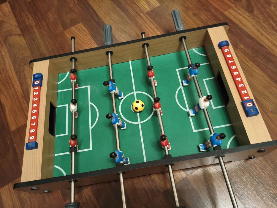 Настольный футбол