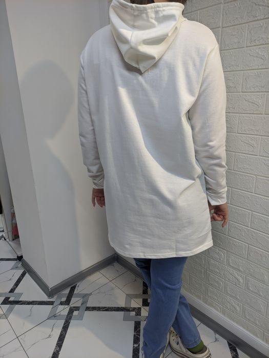 Туники разные белые цветные