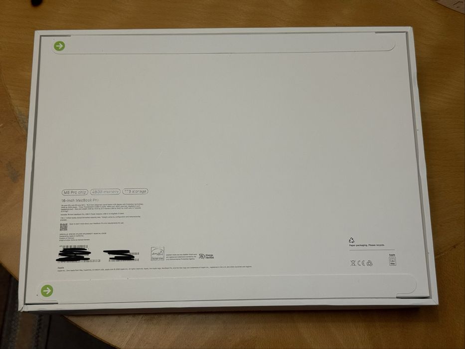 16-инчов MacBook Pro: Apple M5 Pro чип с 18-ядрен CPU и 20-ядрен GPU, 1TB SSD, 48GB RAM (НОВ ЗАПЕЧАТАН)