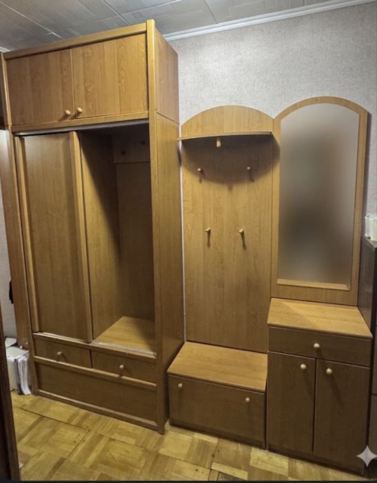 Продам прихожку б/у в хорошем состоянии