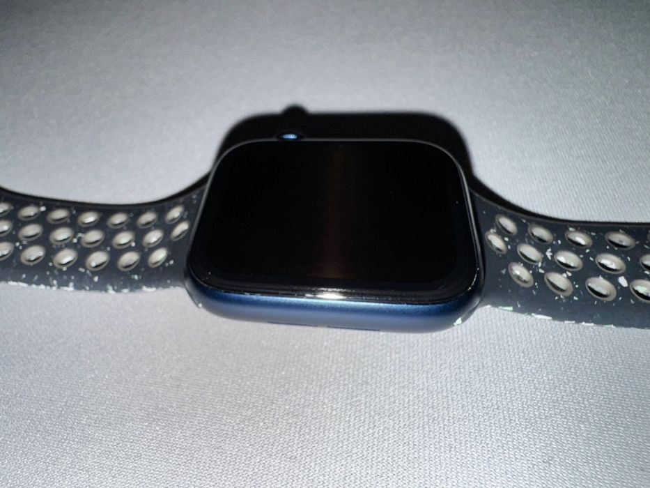 Часовник Apple Watch 6 44 mm