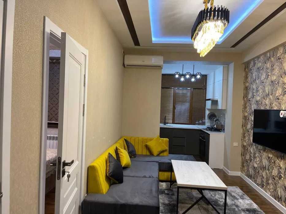 Новза метро АРЕНДА 3 комнат 75кв Чиланзар мукумий улица 1 квартал