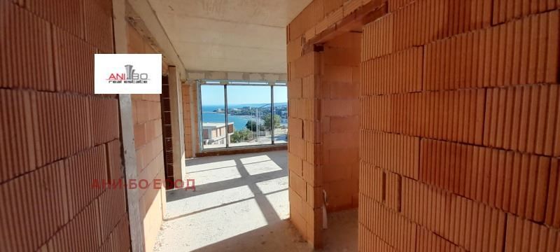 Продава се Двустаен апартамент в к.к. Слънчев ден - 60 кв.м за 1584 €/кв.м - Снимка #7