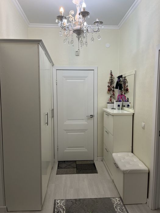 Продам спрчно прихожий шку