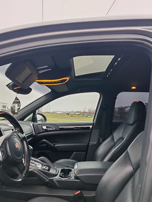 Porsche cayenne 2012  diesel roti 22