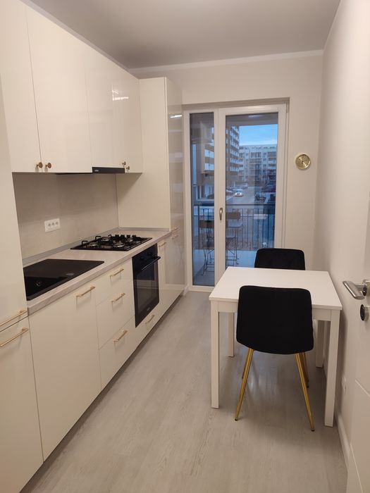 Garsoniera prima închiriere. Totul este nou.
