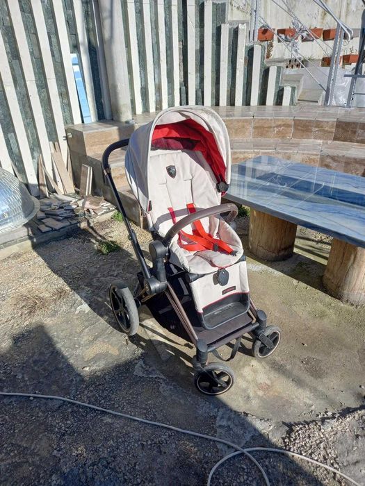 коляска детская прогулочная