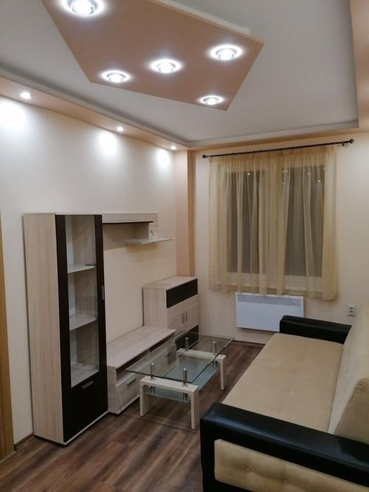 Дава се под наем Тристаен апартамент в София, Горна баня - 82 кв.м за 484.5 € - Снимка #1