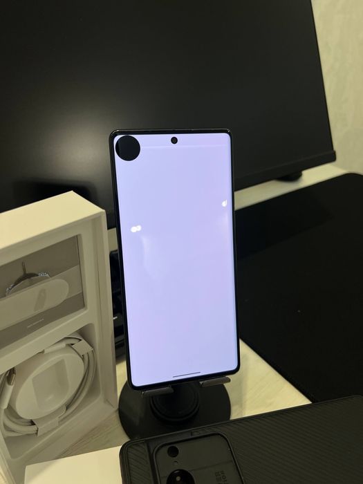 Продам pixel 7 pro