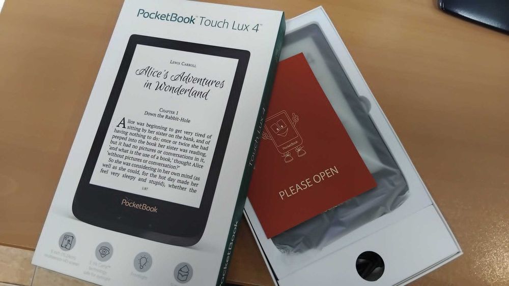 Електронен четец PocketBook Touch Lux 4, черен