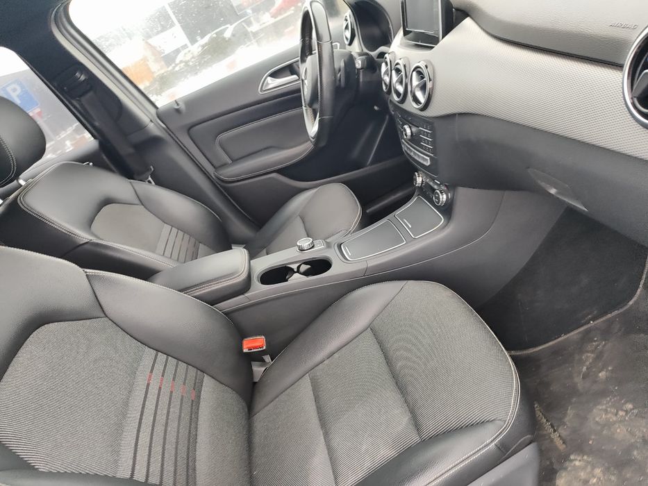 Interior scaune si banchete mercedes b clas