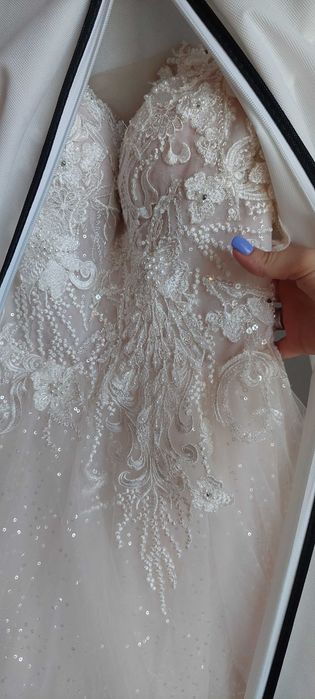 Дизайнерска булчинска рокля