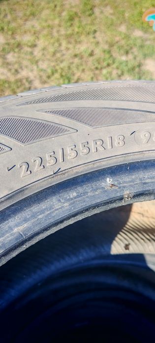Продам шины 225/55/18