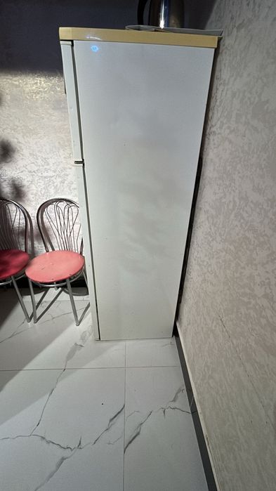 Холодильник рабочий