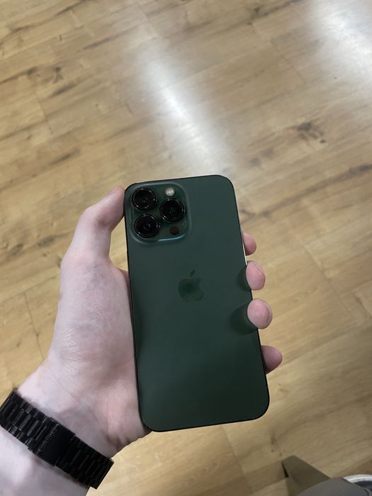 Продам iPhone 13 Pro