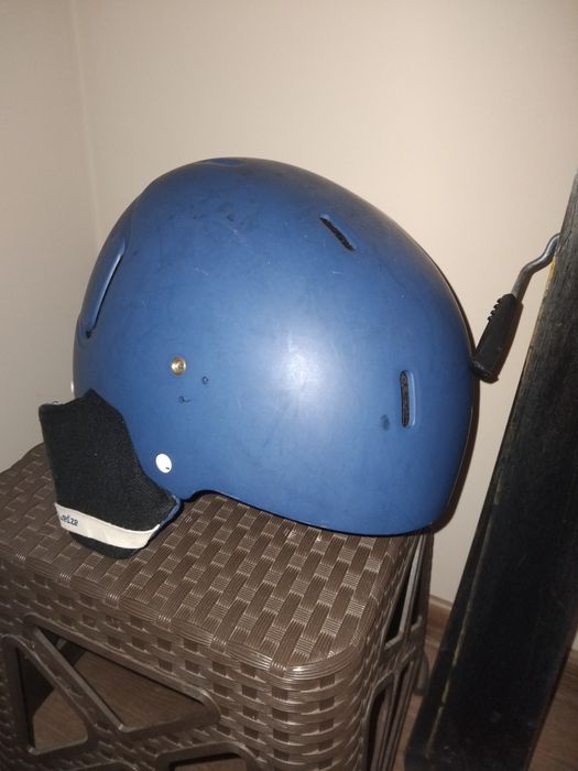 Детски ски 130. ELAN (PulseTeam / Tecno pro)+ каска и щеки + подарък