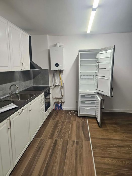 Дава се под наем Тристаен апартамент в София, Манастирски ливади - 90 кв.м за 747.66 € - Снимка #1