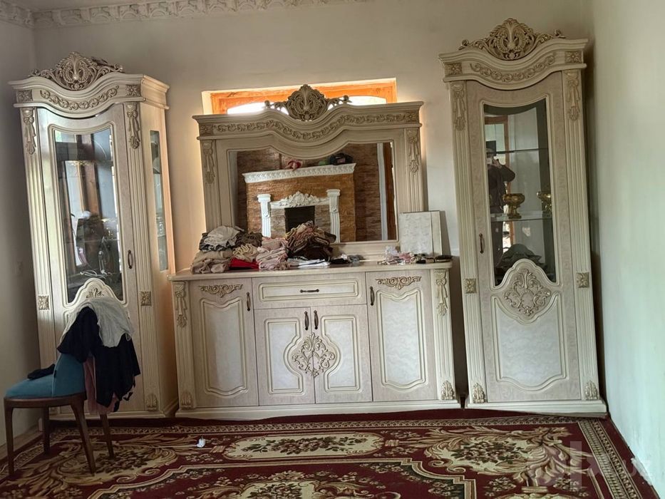срочна продаю все мебели