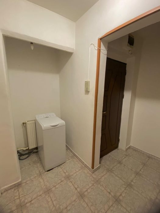 Inchiriez apartament doua camere