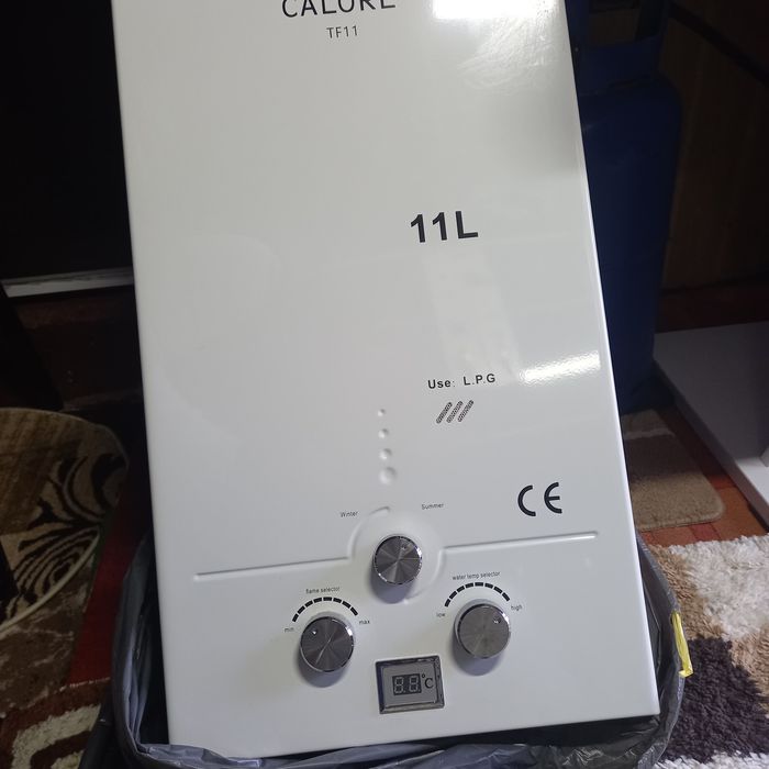 Instant pe gaz cu tiraj forțat (evacuare cu tubina)