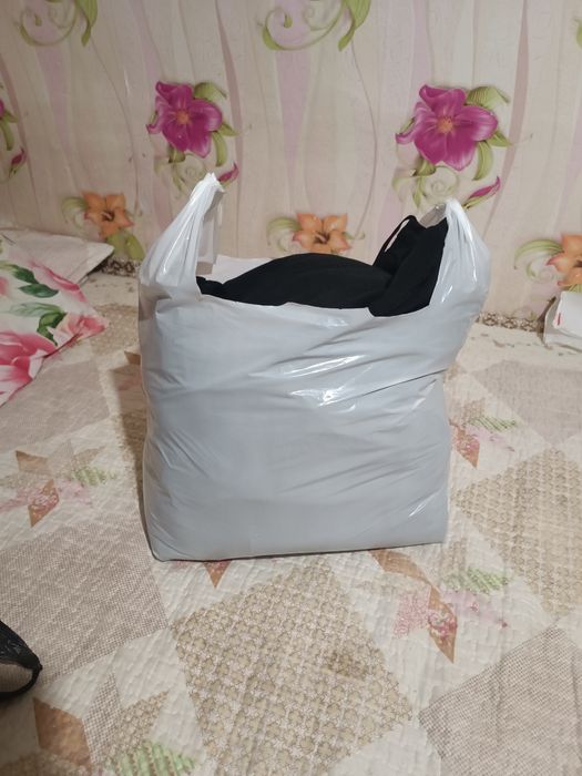 Отдам вещи женские