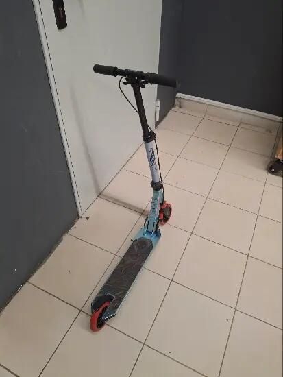 Trotinetă cu Suspensie şi Frână pe Ghidon Mid - (SecondHand) Decathlon