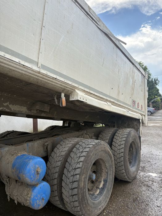 Scania 8x4 functionala- masina de munca !!