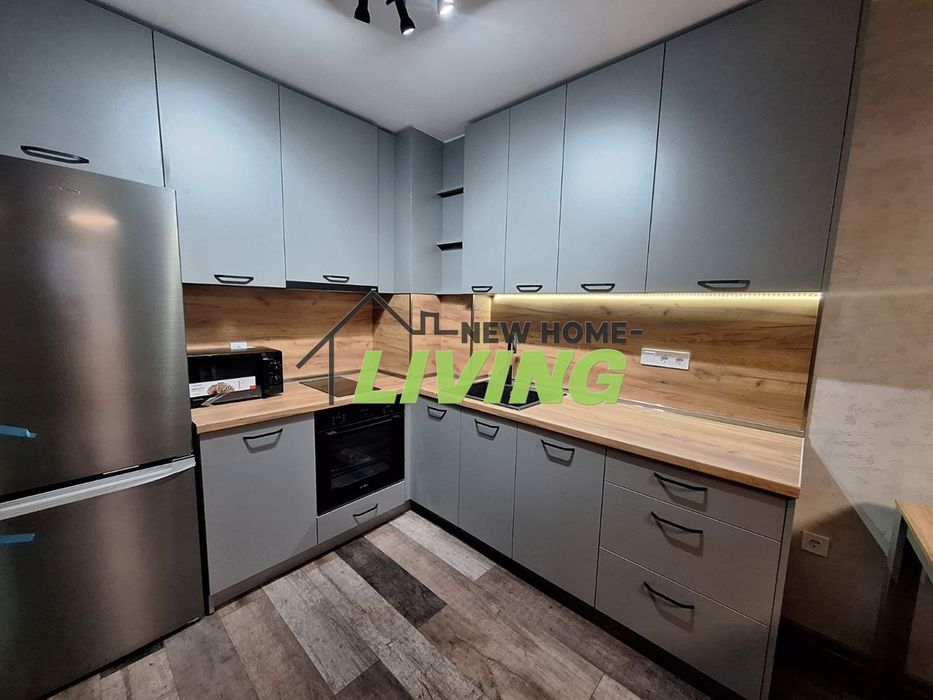 Продава се Двустаен апартамент в Пловдив, Христо Смирненски - 69 кв.м за 1072 €/кв.м - Снимка #2