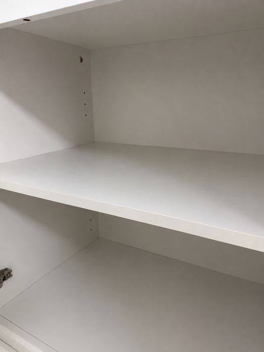 Comoda dulap modern alb lucios