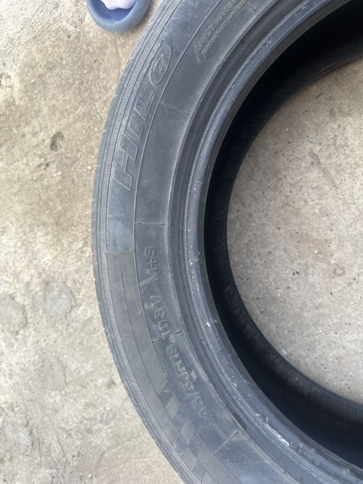 Покрышка Hilo. 245/55/19